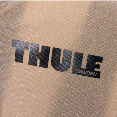  Сумка с разделителем для чистых и грязных вещей Thule CleanDirty Packing Cube, бежевая, 3205567 компании RackWorld