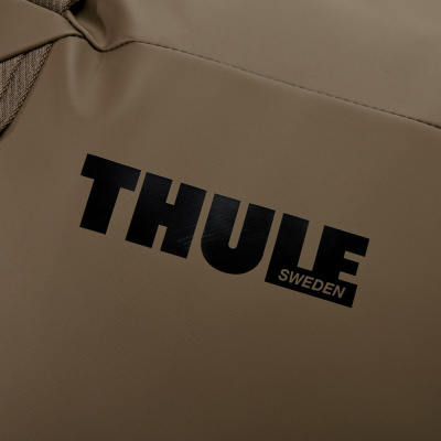  Чемодан Thule Chasm Rolling Duffel Deep Khaki, 110 л, темный хаки, 3205604 компании RackWorld